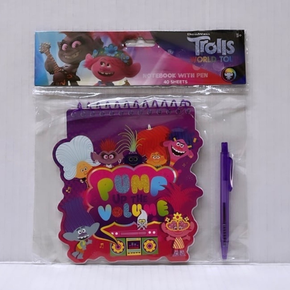 Dreamworks Animation Trolls World Tour Notebook with Pen - 40 Pages